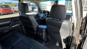  Mitsubishi Pajero IV 2 FACELIFFT 3.2 Di-D 4x4, 7 míst, automat foto 12