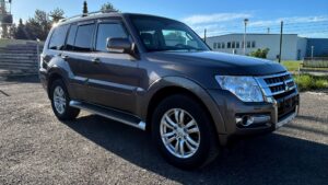  Mitsubishi Pajero IV 2 FACELIFFT 3.2 Di-D 4x4, 7 míst, automat foto 1